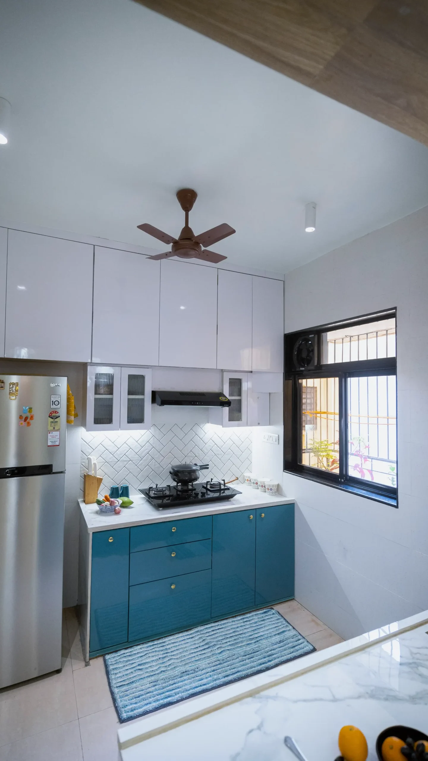 KITCHEN (2)
